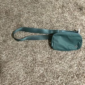 Lululemon belt bag